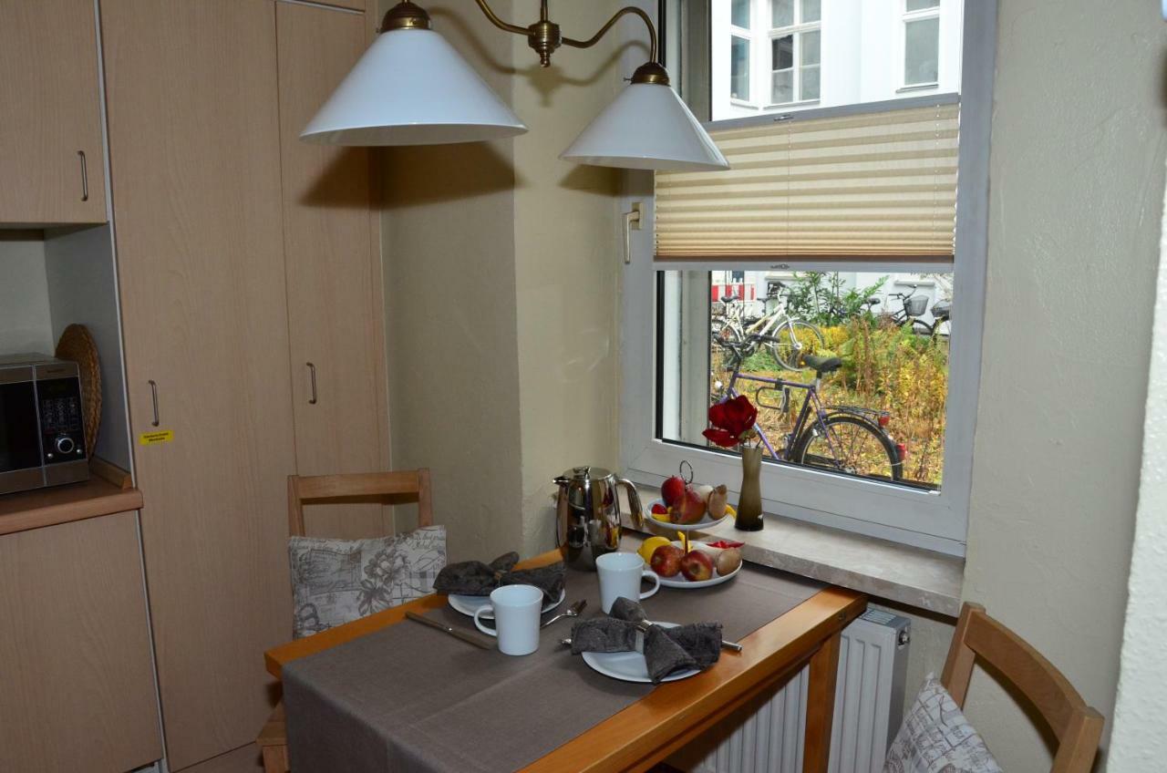Zentral Gelegen - Stilvolles Appartment In Moabit برلين المظهر الخارجي الصورة