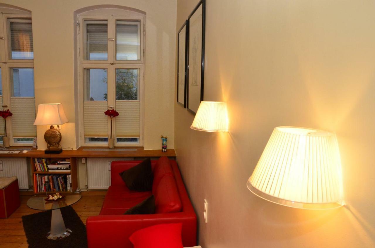 Zentral Gelegen - Stilvolles Appartment In Moabit برلين المظهر الخارجي الصورة